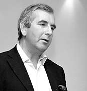 Robert Harris (05. 02. 2004)