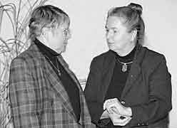 Gudrun Dochow, Waltraut Skoddow (26. 11. 2004)