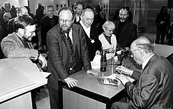 Links, Thierse, Weber (11. 03. 2002)